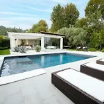 Luisa Вилла
